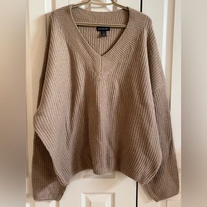 NWOT oversized beige knit sweater